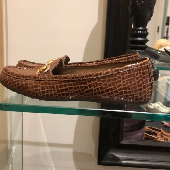 Aerosoles brown loafers - Picture 2 of 5